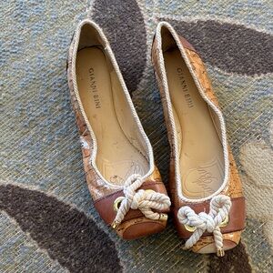 Gianni Bini Tan Cork-Pattern Ballet Flats with Rope Bow